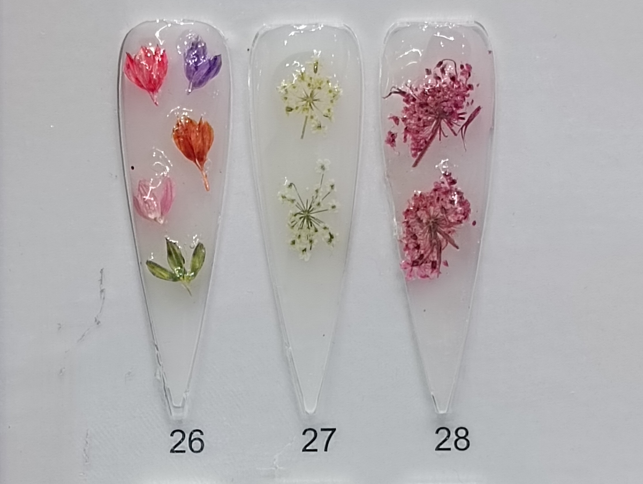 دیزاین انواع گل خشک طراحی ناخن کدهای 26 تا 31 نرلین Nerlin