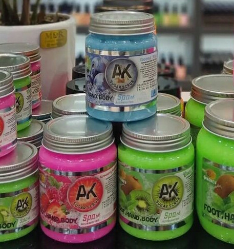 شوگر اسکراب شکری 550 گرمی پدیکور پا AK