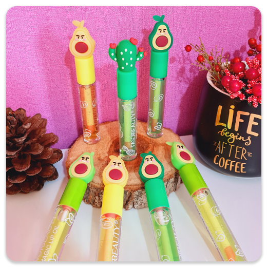 بالم لب حرارتی 24 ساعته میوه ای FAVORBEAUTY