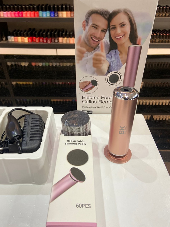 سوهان کف پا برقی مدل FMC-01 beauty instruments