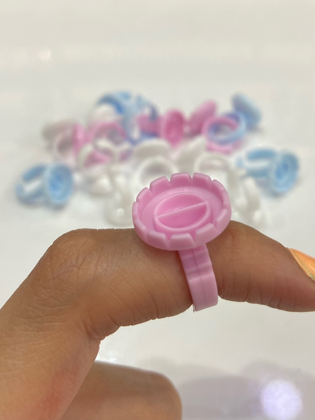 جا چسبی انگشتری (انگشتی) مژه فن ساز