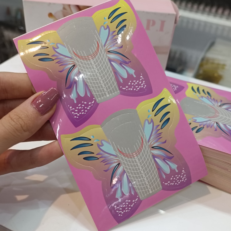 فرمر کاغذی پروانه ای کرمی صورتی رول 300 تایی کوچک OPI
