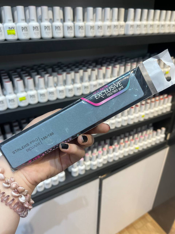 سوهان دستی ناخن 150/180 نانو مستطیلی سری اکسکلوسیو مدل NFX-32/10 استالکس staleks