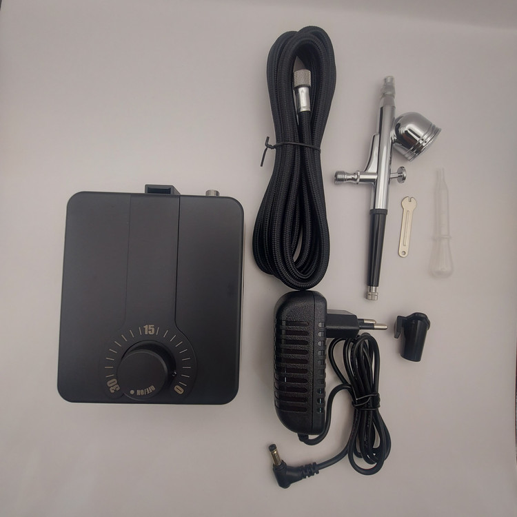 مینی ایربراش برقی سه سرعته مشکی مدل K500 حرفه ای