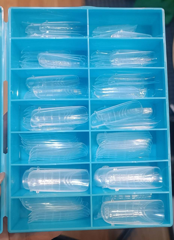 قالب موقت کاشت ژل ناخن 140 عددی گرد ایمنکا Young Nails